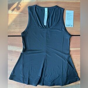 Lululemon lightweight flowy hem tank top